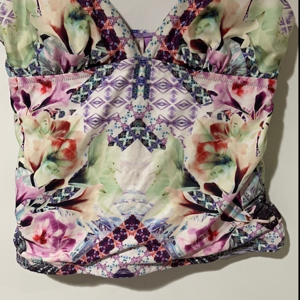 Nanette Lepore Swimmer Bikini Top Size Small NWOT - Picture 3 of 7